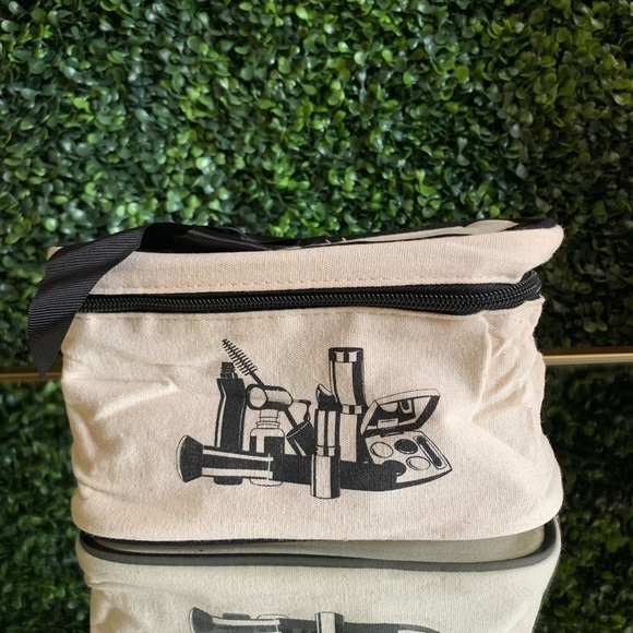 Hallmart Collectibles Canvas Cosmetics Bag | NEW | Makeup Bag - Picture 3 of 6